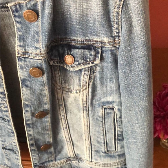 American Eagle Jean jacket - Picture 2 of 3